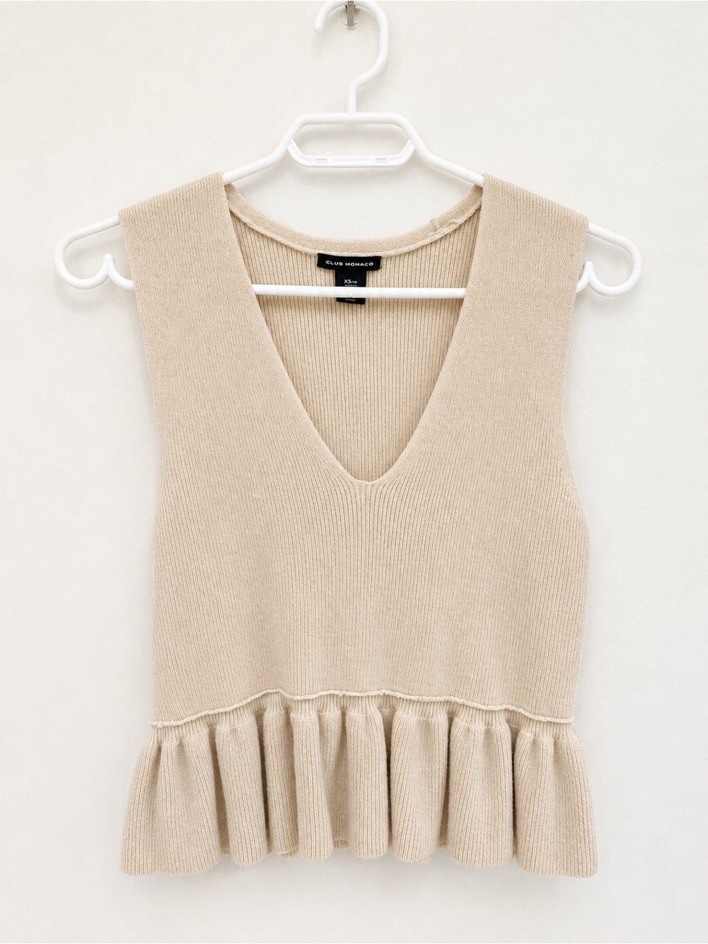 Club Monaco Beige Ribbed V-Neck Peplum Vest